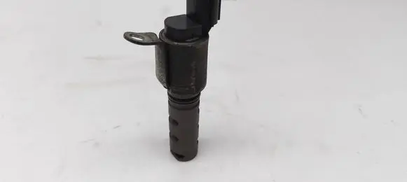 Toyota Corolla E140 E150 Camshaft vanos timing valve 337010