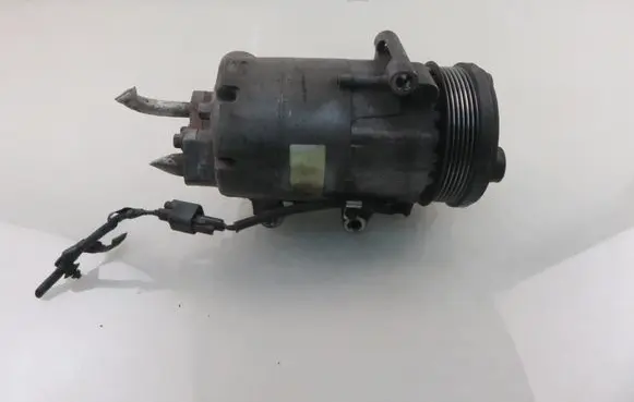 Ford Focus C-MAX Air conditioning (A/C) compressor (pump) 