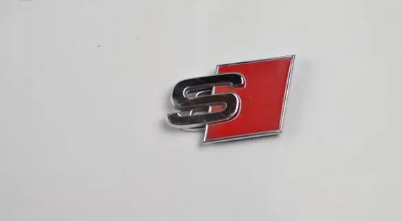 Audi A4 S4 B5 8D Front door emblem/model letters 