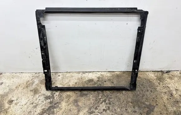 Mercedes-Benz GLE (W166 - C292) Radiator trim A0995040918 M157006