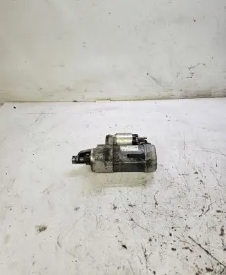 Audi A4 S4 B9 Starter motor 04L911024