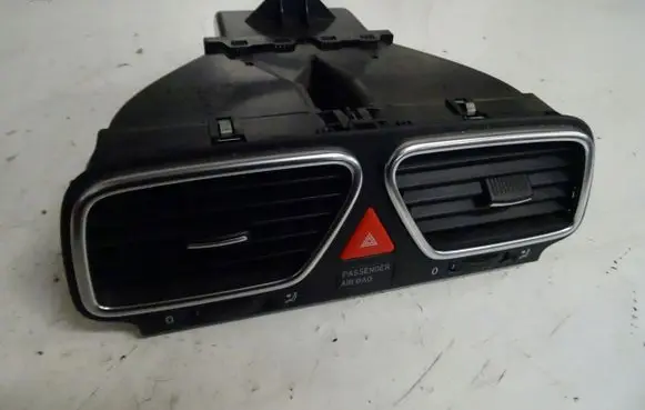 Volkswagen Eos Cabin air duct channel 