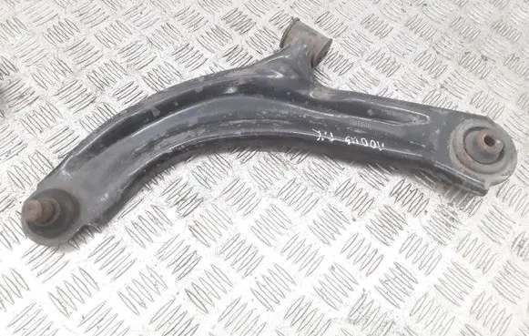 Renault Modus Front lower control arm/wishbone