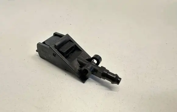 Volkswagen Polo V 6R Windshield washer spray nozzle 6e0955985D