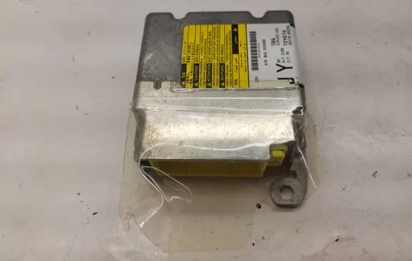 Toyota Avensis T270 Airbag control unit/module 8917005230 219122101