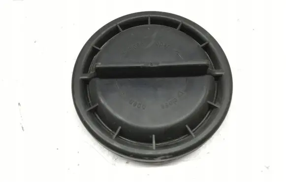 Mercedes-Benz E A207 Headlight/headlamp dust cover 147354