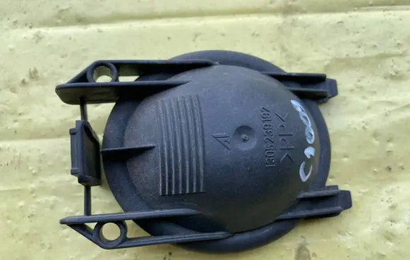 Mercedes-Benz A W169 Headlight/headlamp dust cover 1305239192