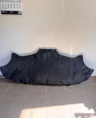 Tesla Model Y Center/middle under tray cover 149400700B