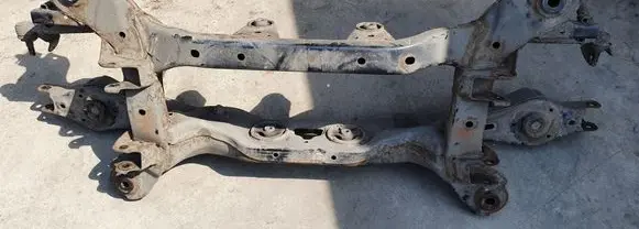 KIA Sorento Rear axle beam 