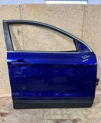 Nissan Qashqai Front door 121212