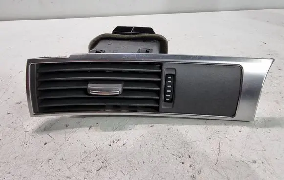 Audi A6 S6 C6 4F Dashboard side air vent grill/cover trim 4F1820901C
