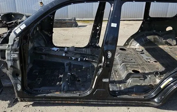 Toyota Land Cruiser (J200) Side car body part IMPRK1433453