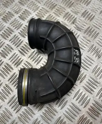 Alfa Romeo 166 Air intake hose/pipe