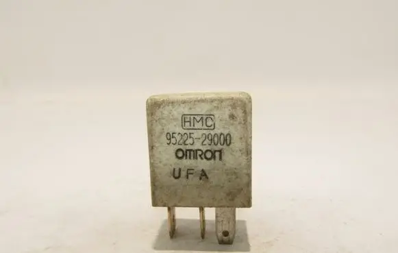 Hyundai Terracan Other relay 9522529000