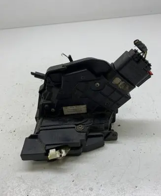 Mazda 3 I Front door lock 3N6AA21812DF BP4L58