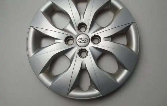 Hyundai i20 (GB IB) R15 wheel hub/cap/trim 52960C8001