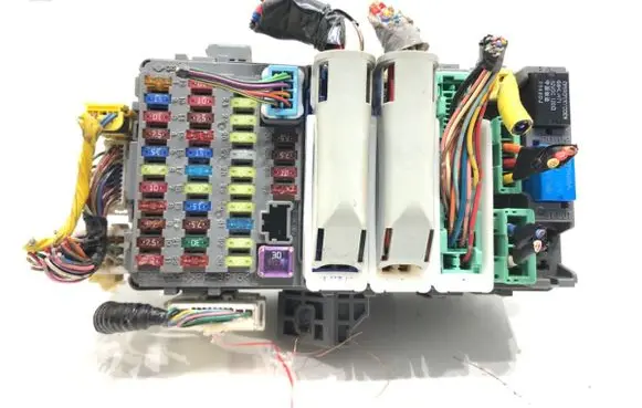 Honda CR-V Fuse box set 52575LM