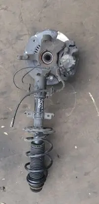 Renault Captur II Front wheel hub spindle knuckle