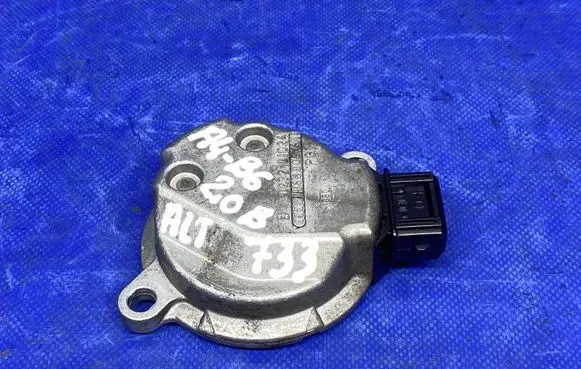 Audi A4 S4 B6 8E 8H Camshaft position sensor 0232101024 058905061B