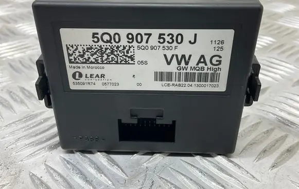 Audi A3 S3 8V Gateway control module 5Q0907530J