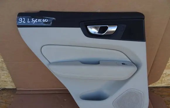 Volvo XC60 Rear door card panel trim 31446176 A091561 30747755
