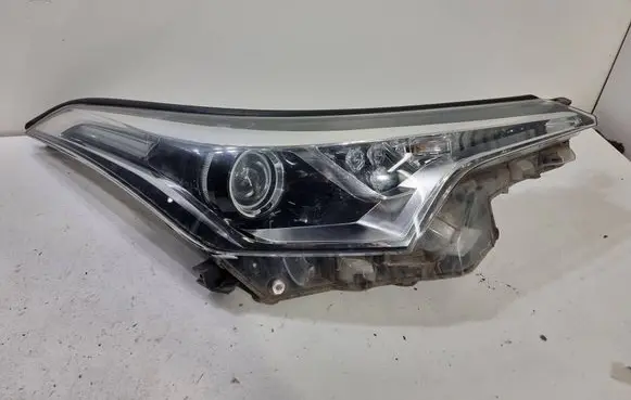 Toyota C-HR I Headlight/headlamp
