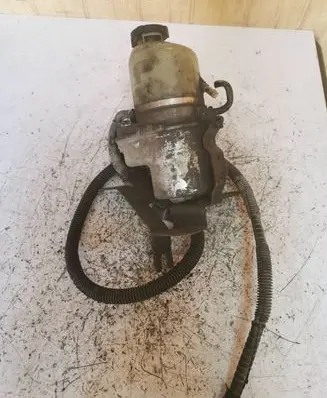 Opel Astra G Power steering pump 1040085094do