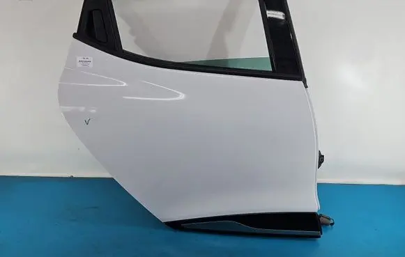Renault Clio IV Rear door IMPRK1580590
