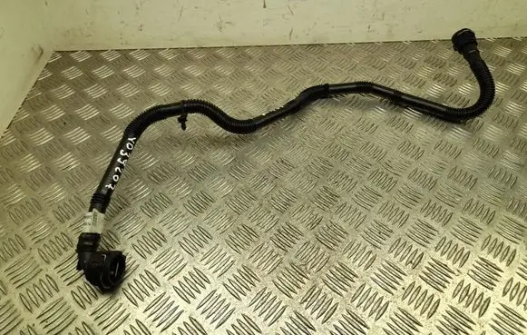 Tesla Model Y Engine coolant pipe/hose 150133200E