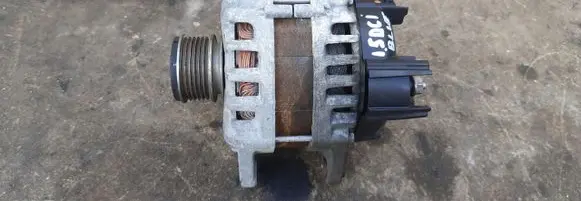 Renault Kangoo II Generator/alternator 231007243R