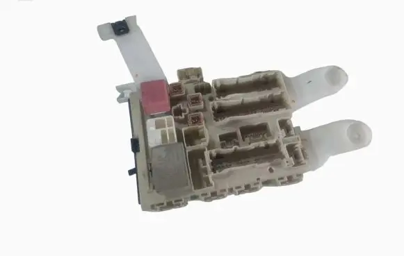 Toyota Auris 150 Comfort/convenience module 82730-02150-A