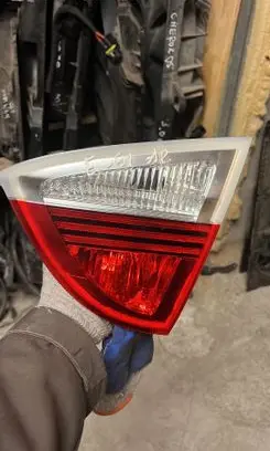 BMW 3 E90 E91 Tailgate rear/tail lights 7160064