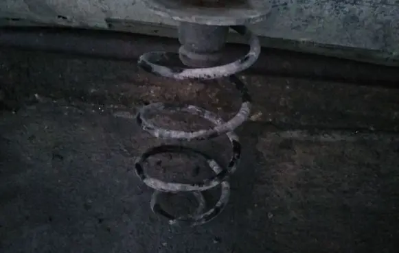 Opel Astra G Rear coil spring