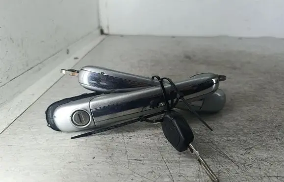 Ford Galaxy Front door exterior handle 