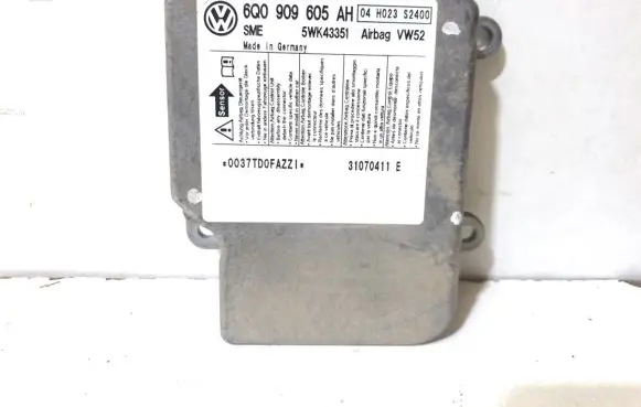 Volkswagen Caddy Airbag control unit/module 6Q0909605AH