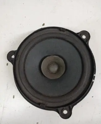 Nissan Leaf I (ZE0) Front door speaker 28156EG10A