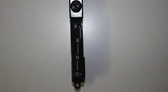 Mercedes-Benz CLS C219 Gear shifter surround trim plastic A2115420826 13569830 E042746031