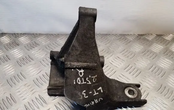 Volkswagen II LT Engine mounting bracket 074199308