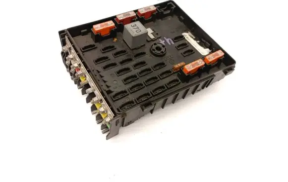 Volkswagen Sharan Fuse module 3C0937125