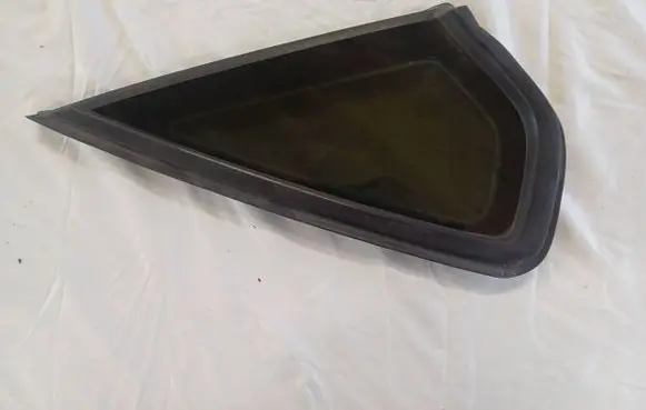 Volkswagen PASSAT B8 USA Front triangle window/glass 43R001229