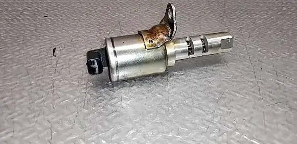 Ford S-MAX Camshaft vanos timing valve 6M8G6M280