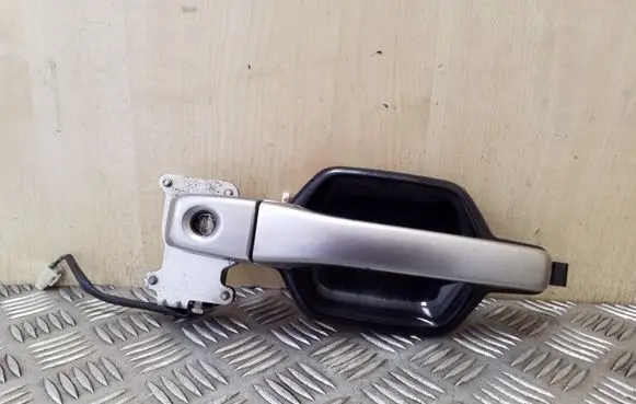 Mitsubishi Pajero Front door exterior handle MR556248