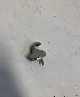Hyundai Tucson JM Sun visor clip/hook/bracket 