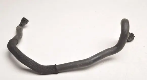 Volvo S90, V90 Engine coolant pipe/hose 