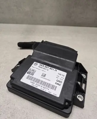 Volkswagen PASSAT B7 Hand brake control module 3AA907801H