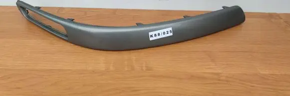Volvo S40, V40 Front bumper splitter molding 30621489