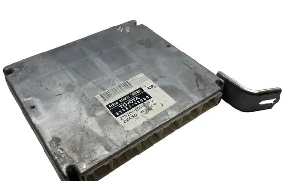 Lexus RX 330 - 350 - 400H Engine control unit/module 8998148060 2752000066