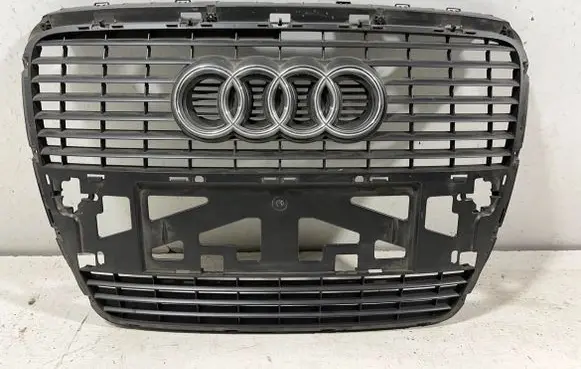 Audi A6 S6 C6 4F Front bumper upper radiator grill 4F0853651