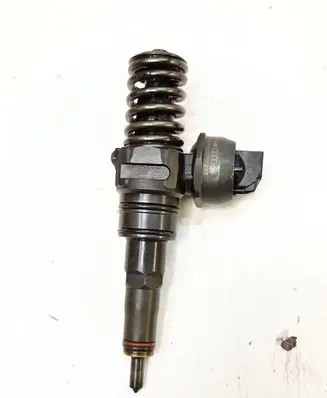 Audi A4 S4 B6 8E 8H Fuel injector 038130073AR