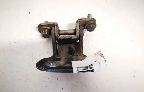 Volvo S40, V40 Rear door lower hinge